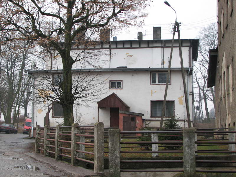 Wsp�lnota Mieszkaniowa, Nowa Wie�, ul.Ma�eckich 4